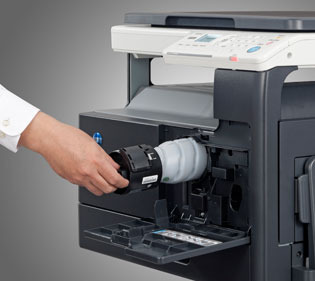 KONICA-GEN.jpg